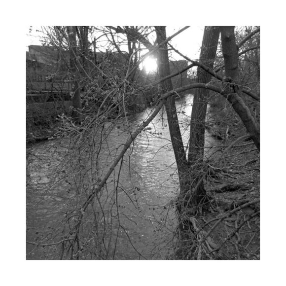 Canon PowerShot ELPH 360HS | 12.1MP Digital Camera | (Read Desc) - Picture 8 of 8